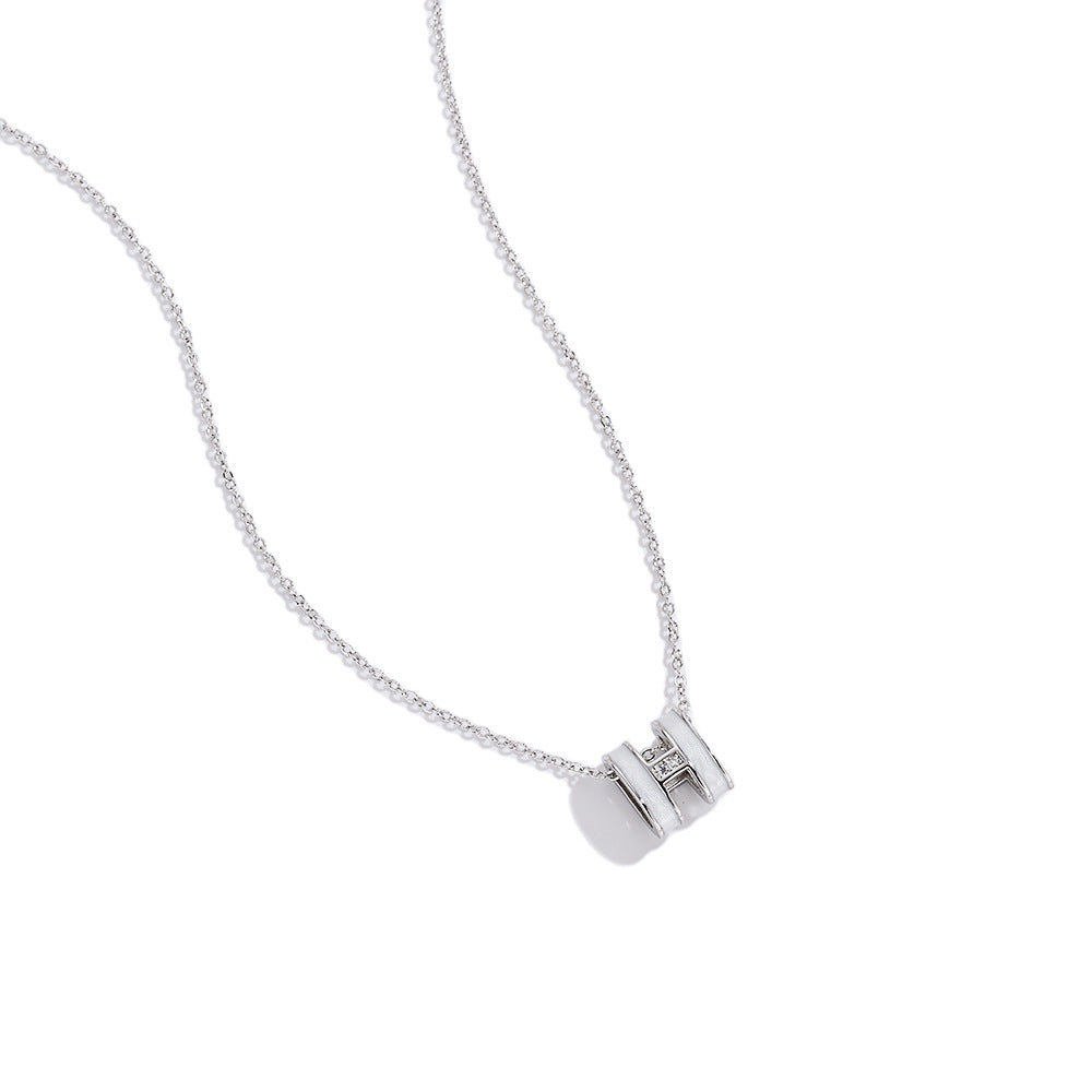 White Shell Letter Female Niche Bag Necklaces