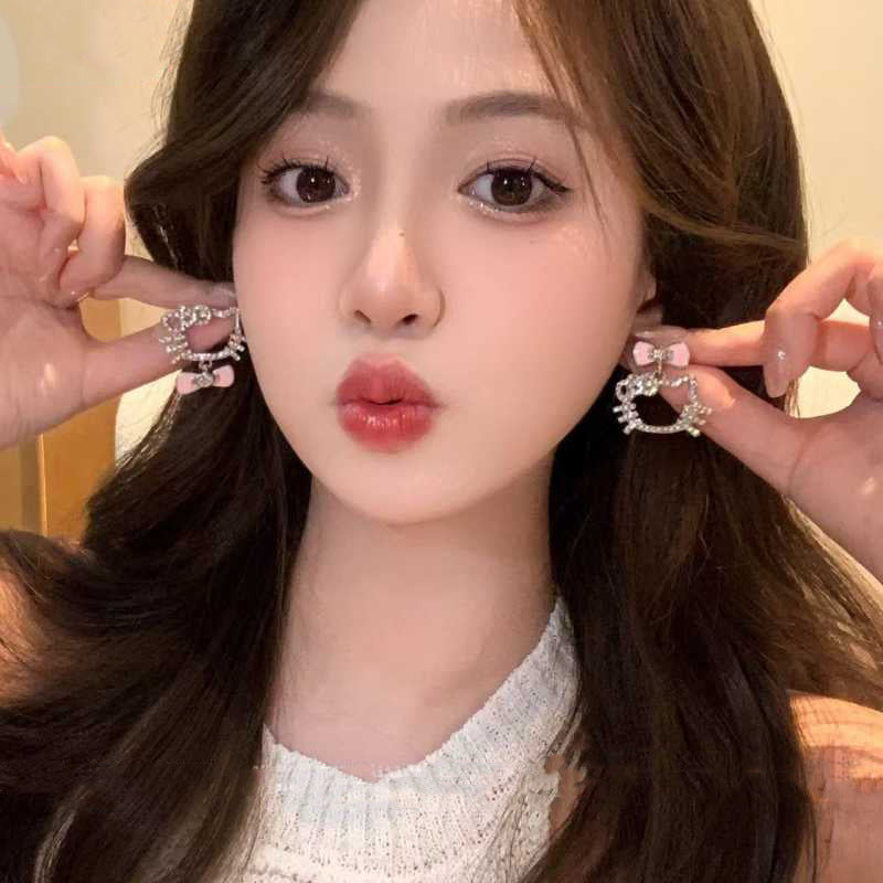 Super Shiny Bowknot Full Diamond Cat Female Sweet Cute Earrings