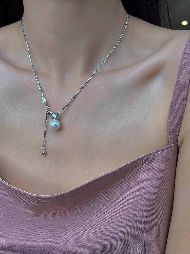 Women's Pearl Pull Clavicle Chain High-grade Light Necklaces