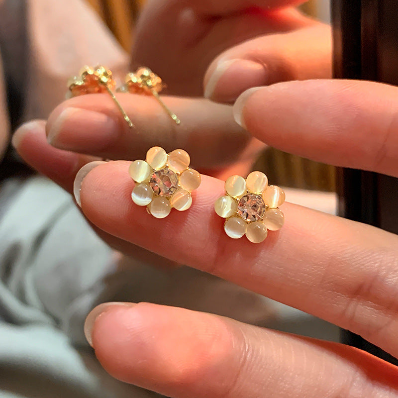 Women's Vacation Style Super Fairy Sweet Flower Seaside Colorful Little Wild Earrings