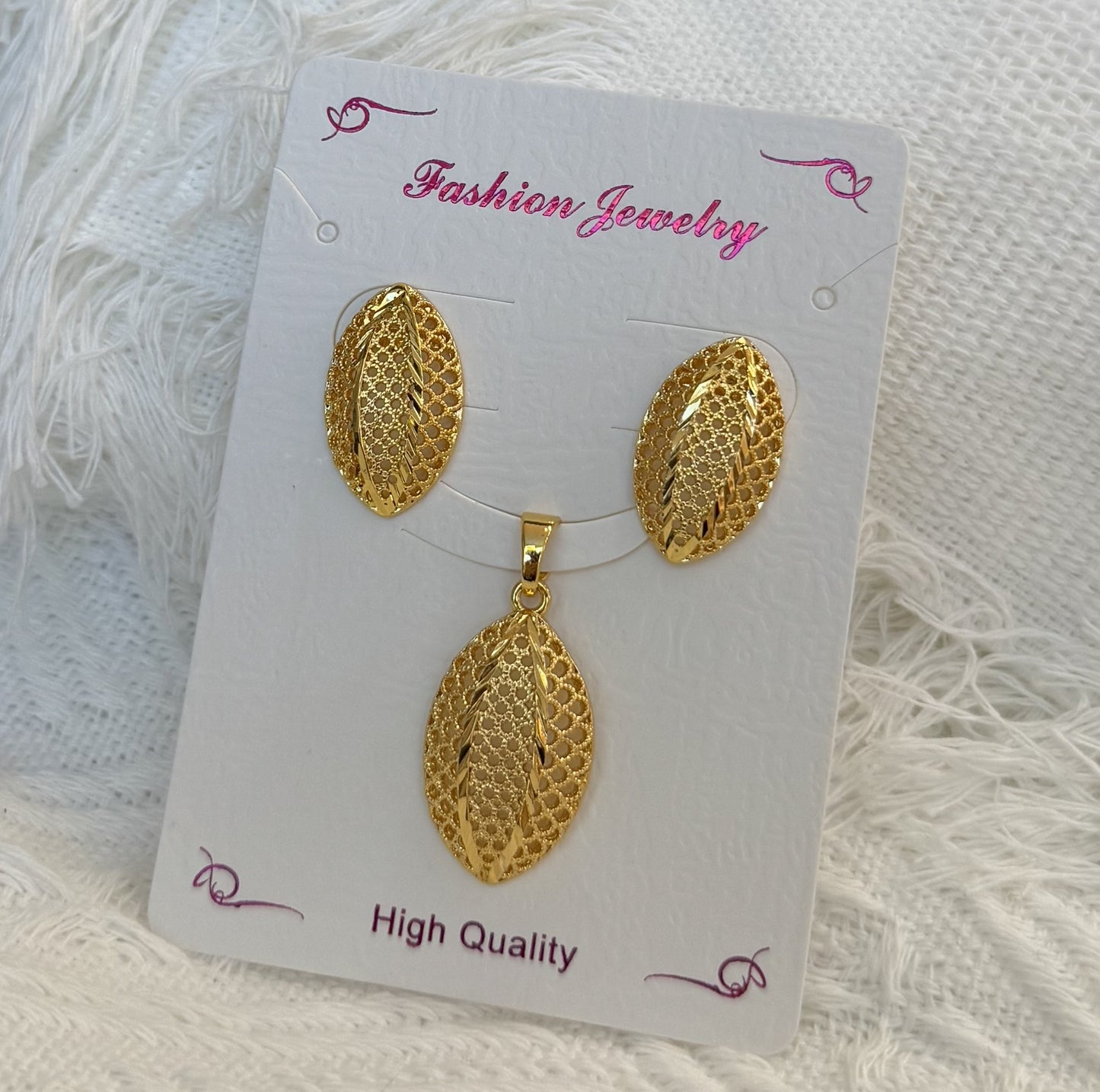 Love Heart Flowers Ear Baroque Gold Fashion Jewelry Set