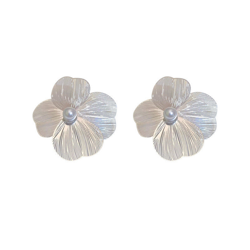 Flower Elegant Niche Temperament Versatile Advanced Stud Earrings