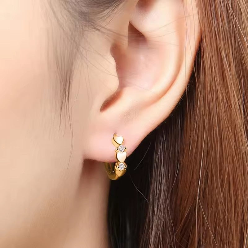 Zircon Cold Style Heart-shaped Fashion Clips Sier-plated Earrings