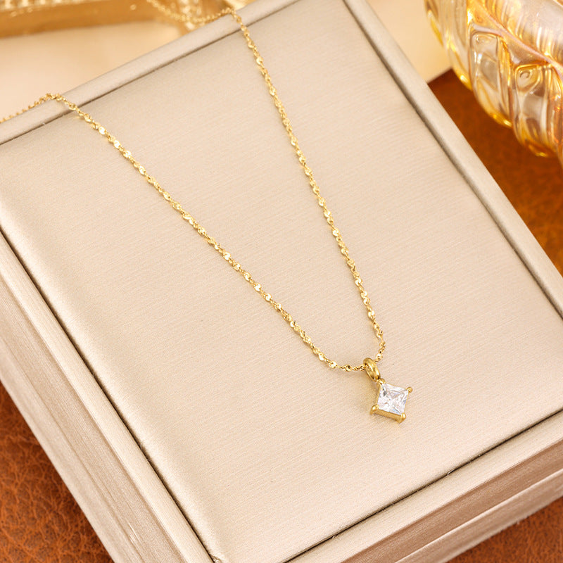 Zircon Clavicle Chain Female Titanium Steel Gold Plated Niche Design Necklaces