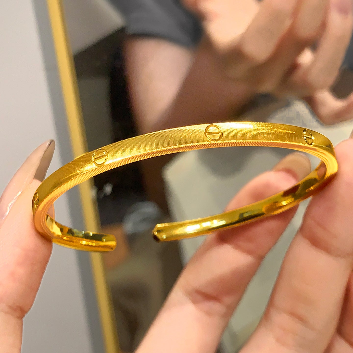 Women's Style Vietnam Placer Gold Cat Eye Pattern Design Exquisite Opening Bracelet