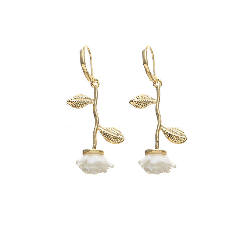 Laziness Rose Vintage Oil Painting Style Three-dimensional Flower Temperament Mosquito Earrings