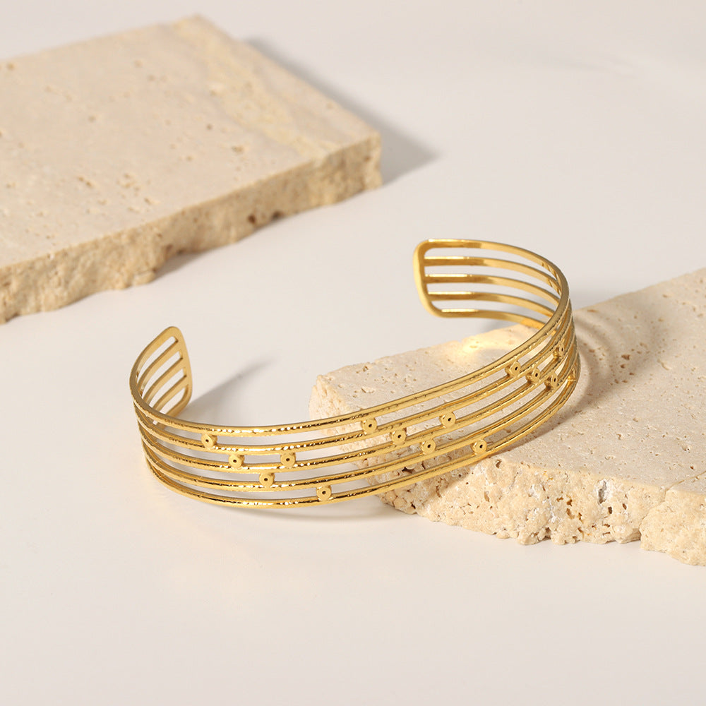 Women's French Retro Stainless Steel Fashion Open Gold Bracelets