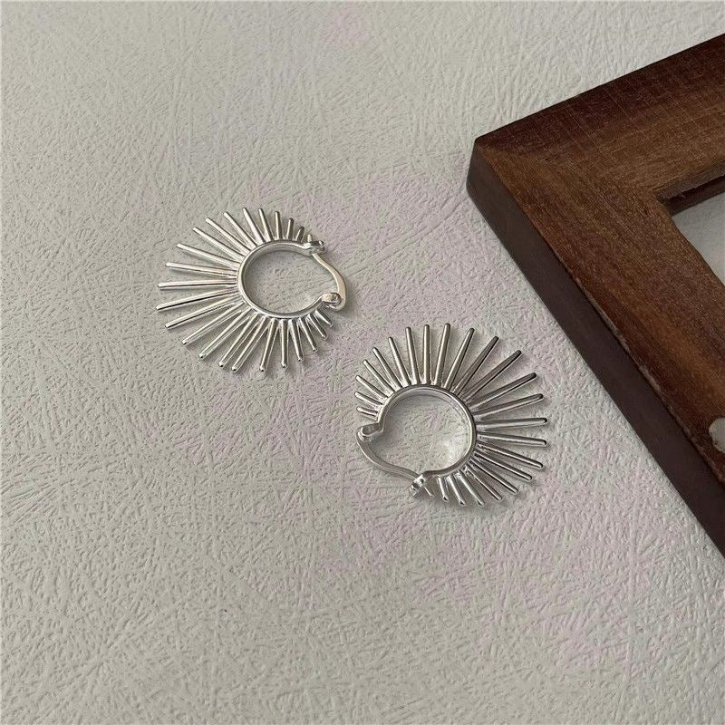 Women's Geometric Scallop Exaggerated Sunflower Line Trendy Earrings