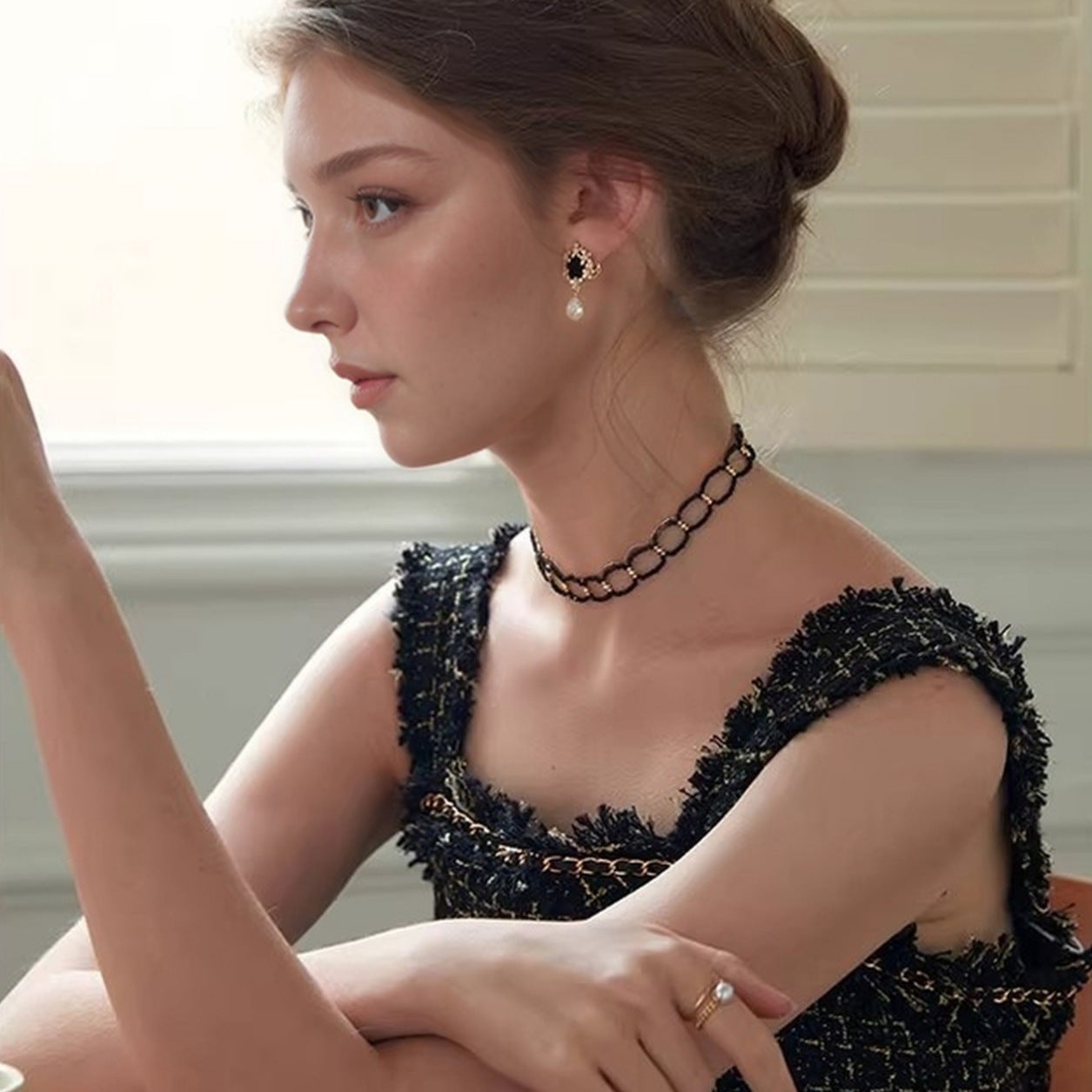 High-grade Black Female Niche Neckband Short Necklace
