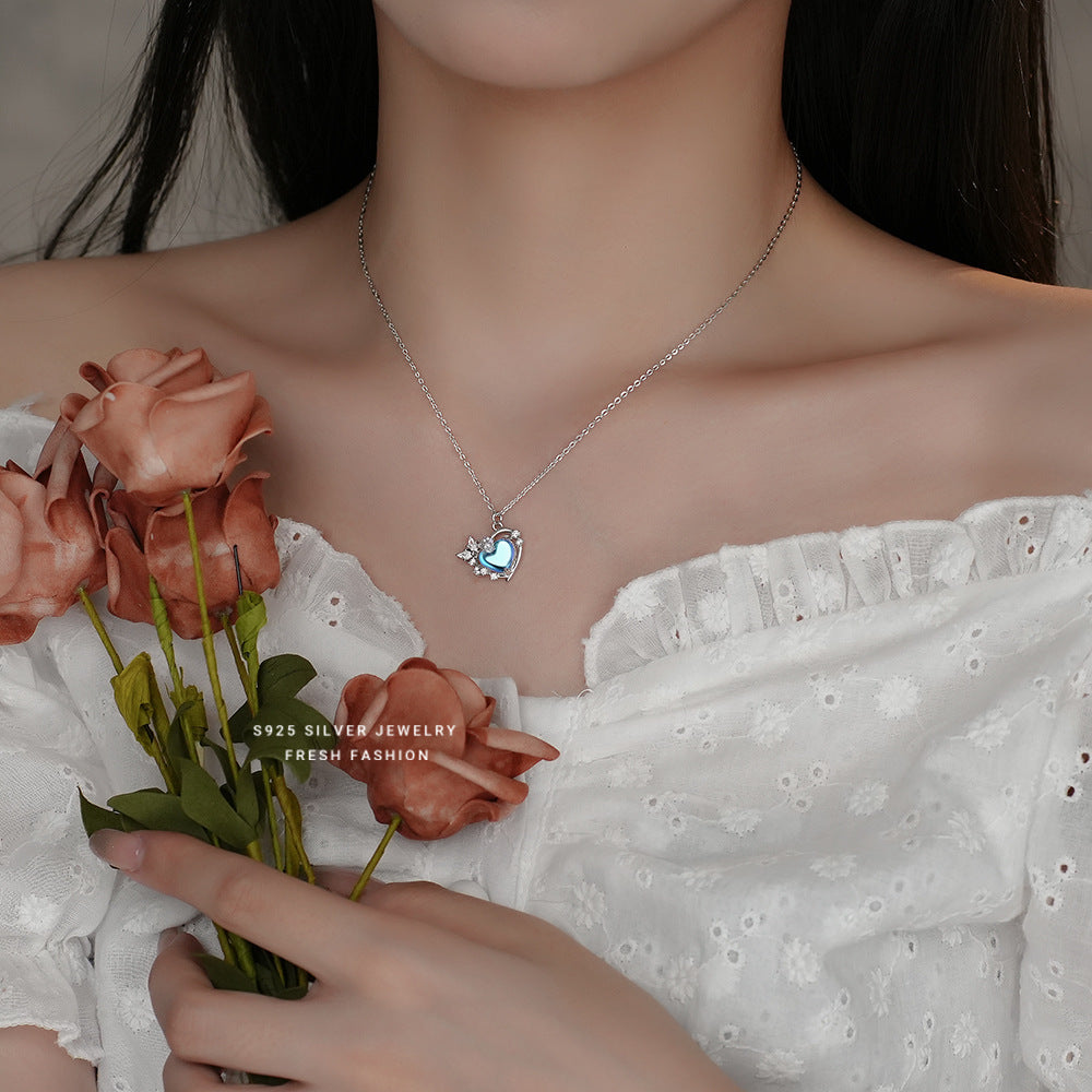 Women's Luxury For Minority Design High-grade Clavicle Necklaces