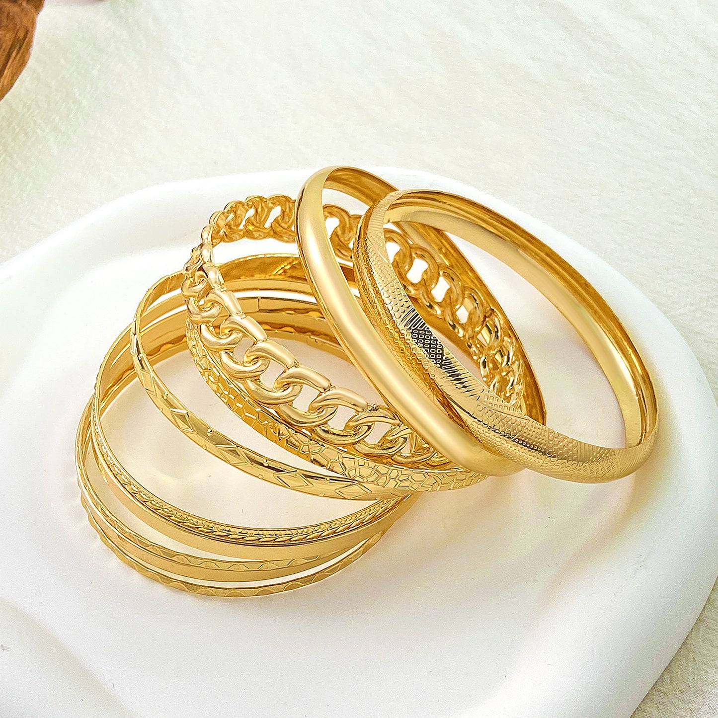 Retro Exaggerated Personalized Wide Golden Glossy Bracelets