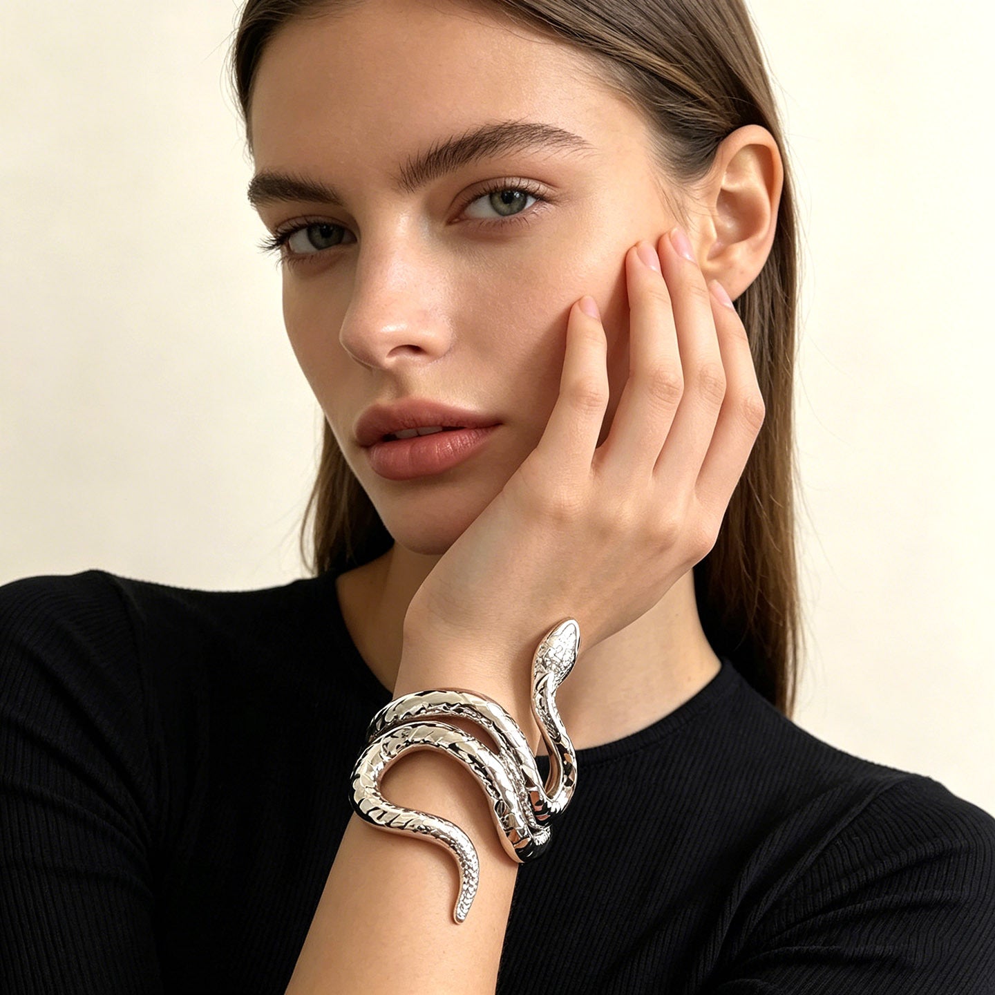 Winding Flexible Snake-shaped Texture Diamond Light Luxury High Bracelet
