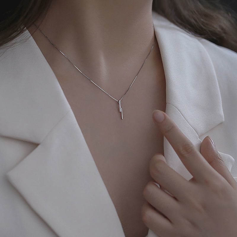 Geometric Female Light Luxury Minority Design Necklaces