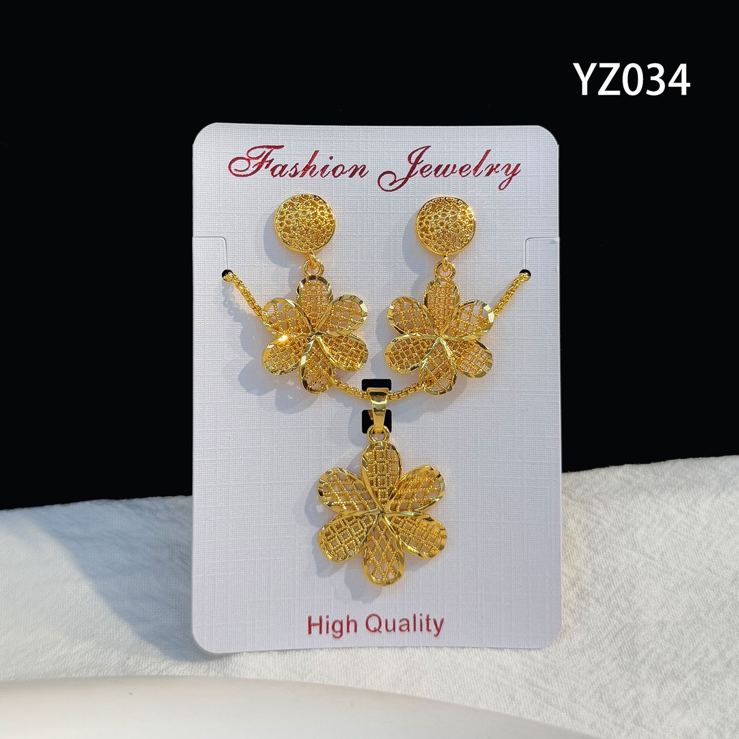 Love Heart Flowers Ear Medium Suit Pendants
