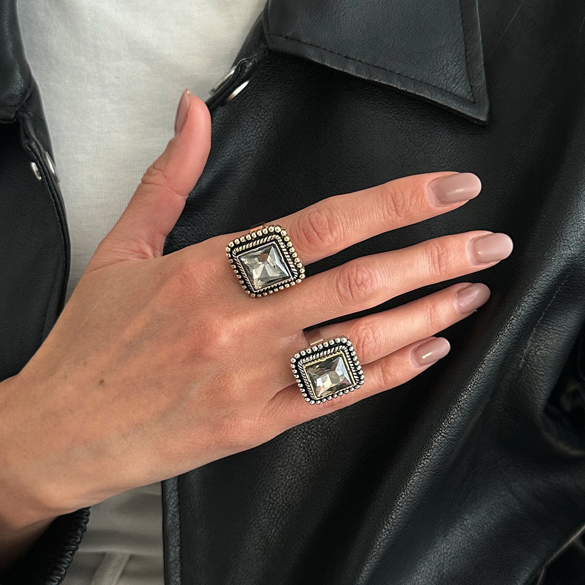 Light Luxury Inlaid Acrylic Diamond Trendy Ring