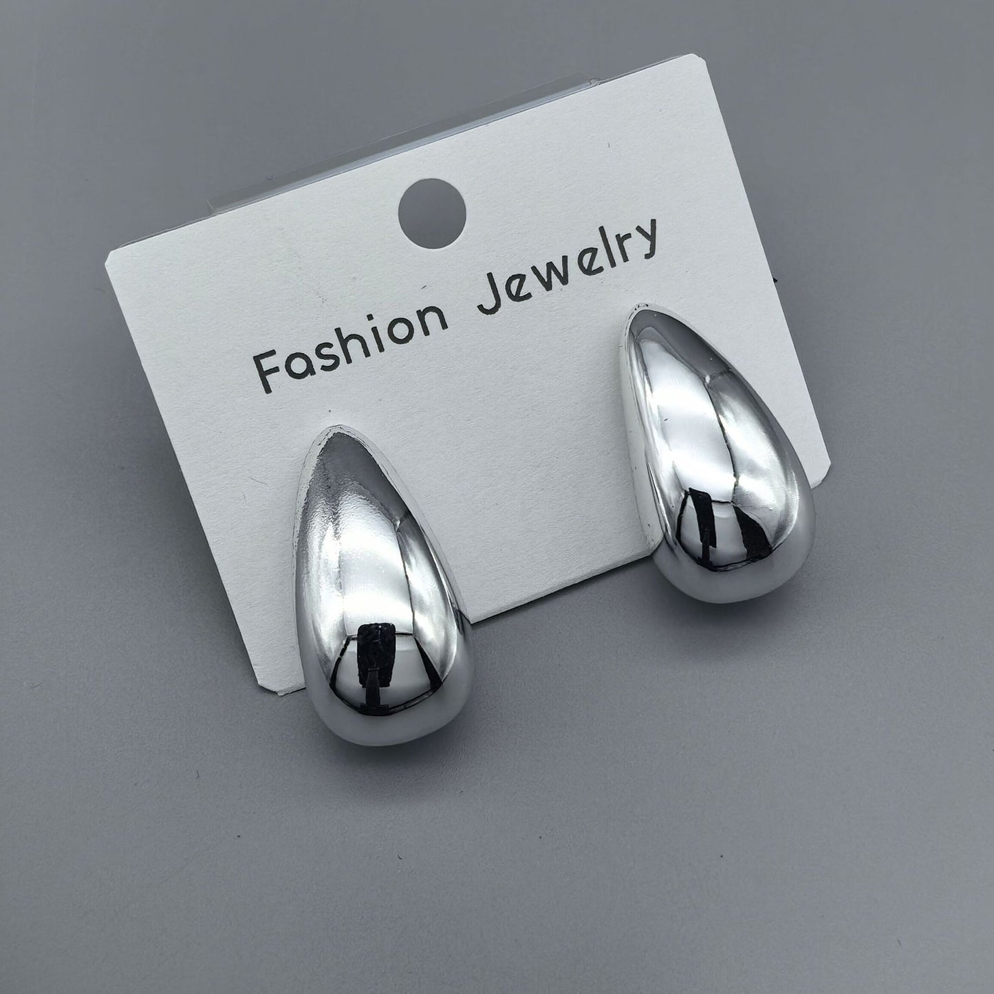 Women's Fashion Personalized High-grade Design Simple Stud Earrings