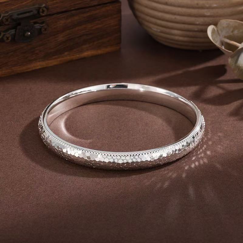 Hot Plated Loach Back Mush Ice Flash Dragon Scale Solid Bracelets