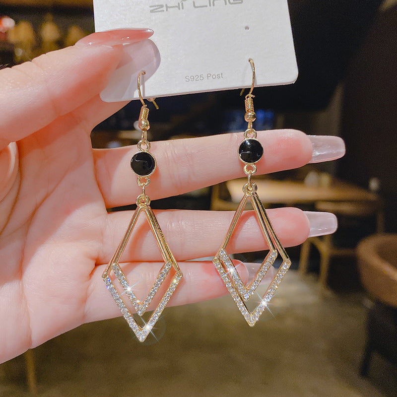 Face Slimming Geometric Diamond Beautiful Ear Rings