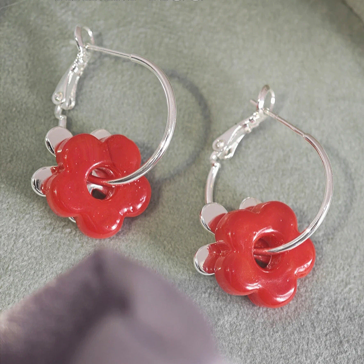 Fresh Dopamine Contrast Color Flower Ear Sweet Style Cute Heart Rings