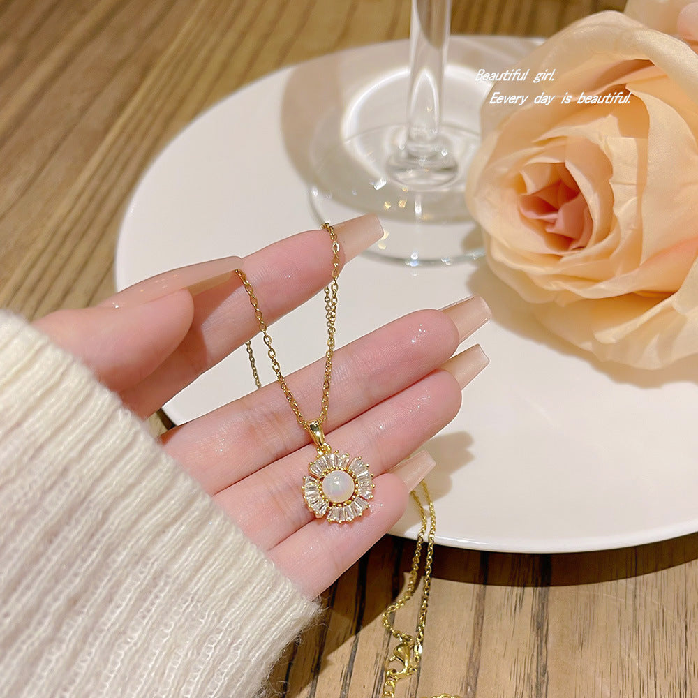 Colliers de tempérament de fleur romantique en Zirconium pour femmes