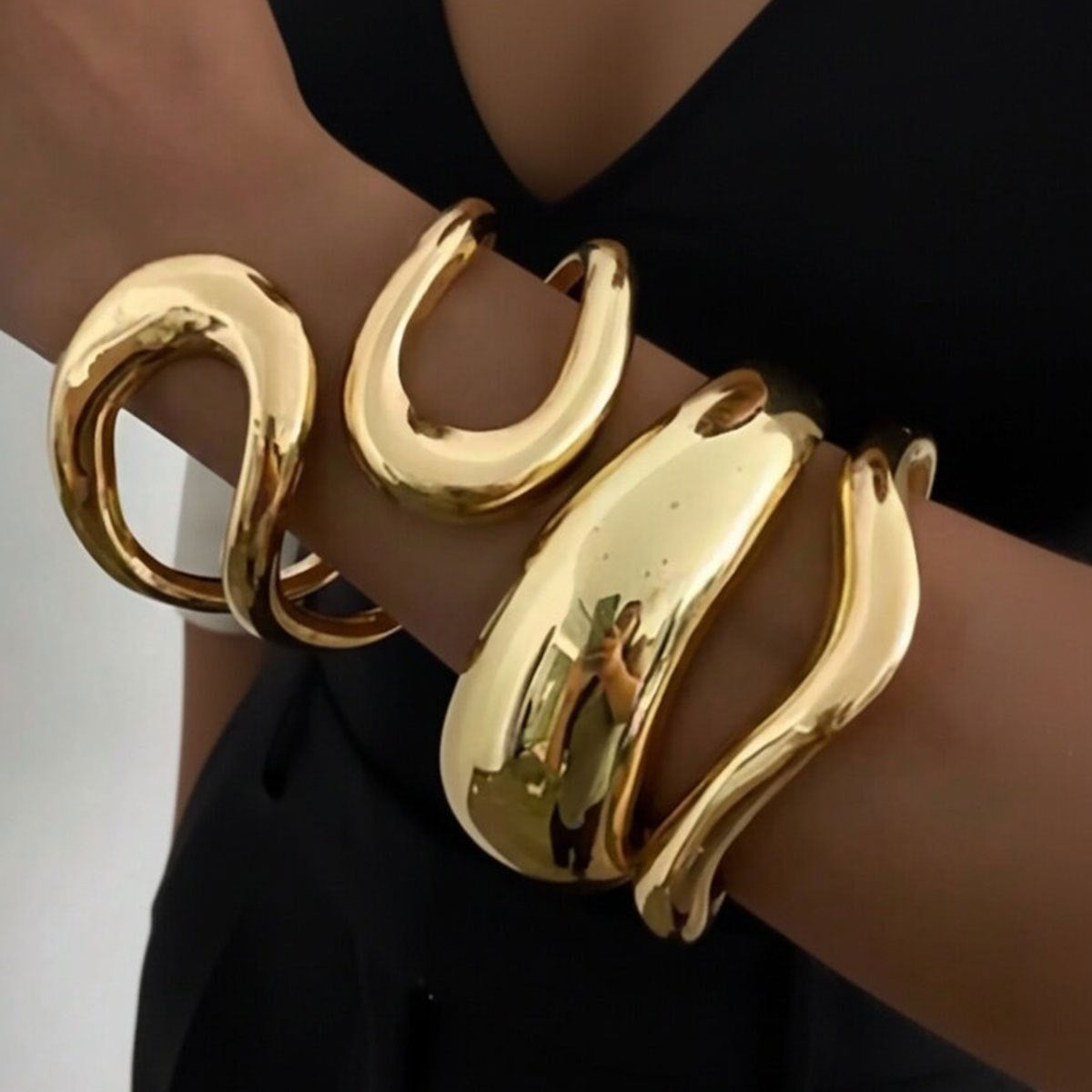 Glossy Geometric Irregular Fashion Environmentally Friendly Bracelet