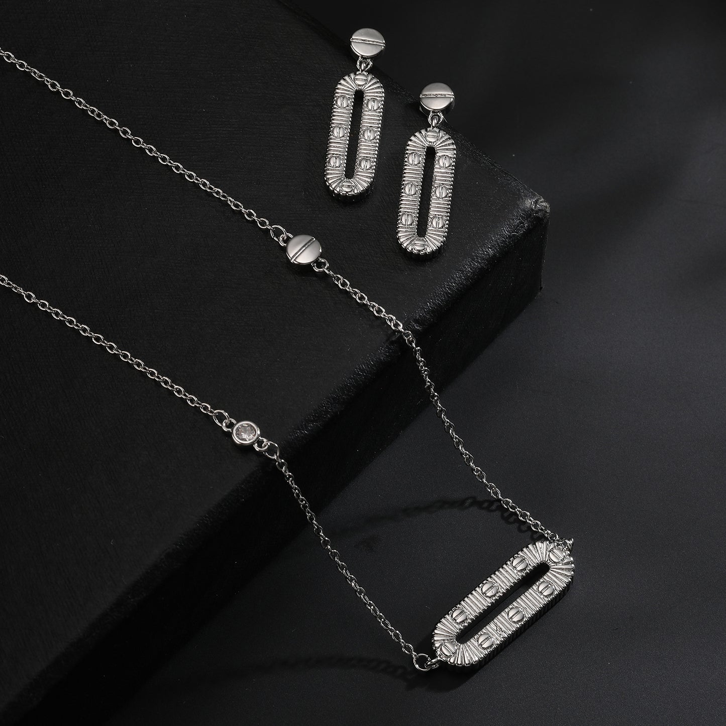 Copper Plated Gold Combination Fashion Versatile Jewelry Set