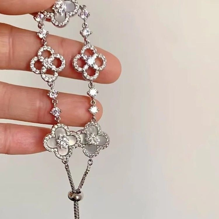 Women's Light Luxury Clover Diamond Pearl High-grade Classic Bracelet