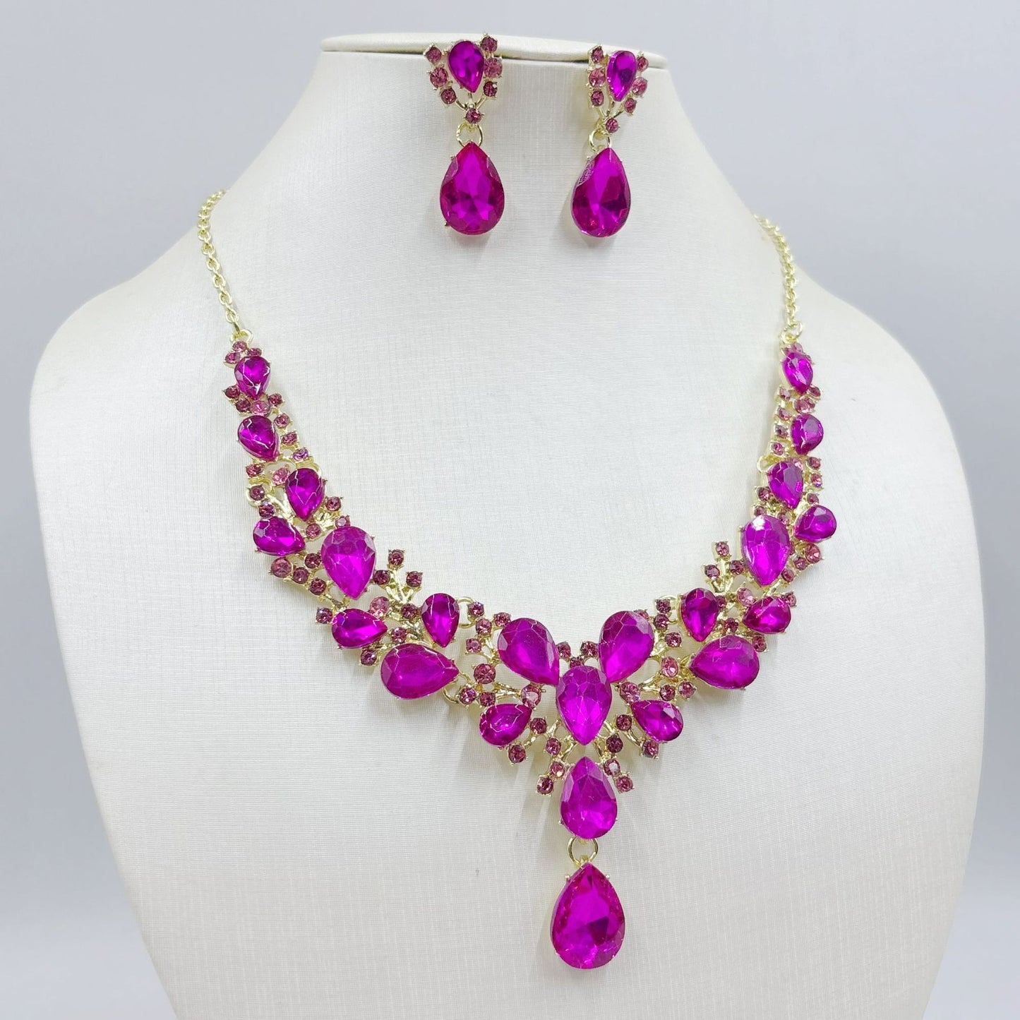 Water Drop Super Bridal Banquet Three-piece Zircon Gem Short Jewelry Set
