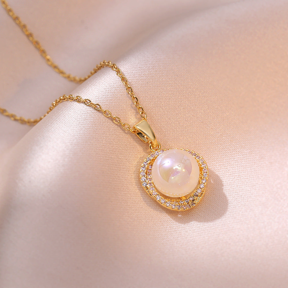 Niche Design Geometric Mermaid Pearl Grace Necklaces