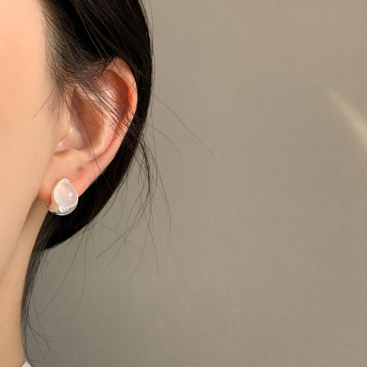 Drop Shape Transparent White Simple Temperamental Earrings