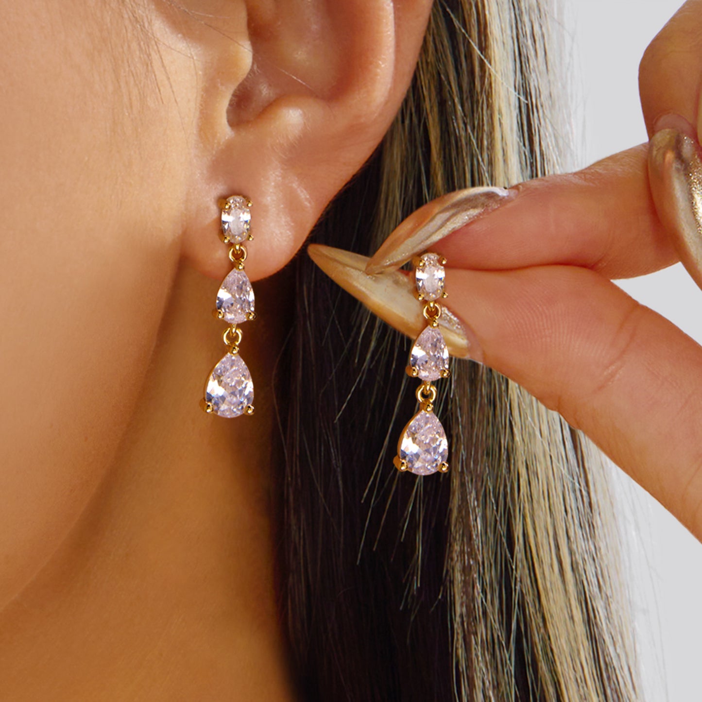 Women's Clip Light Luxury High-grade Environmental Protection Copper Geometric Earrings