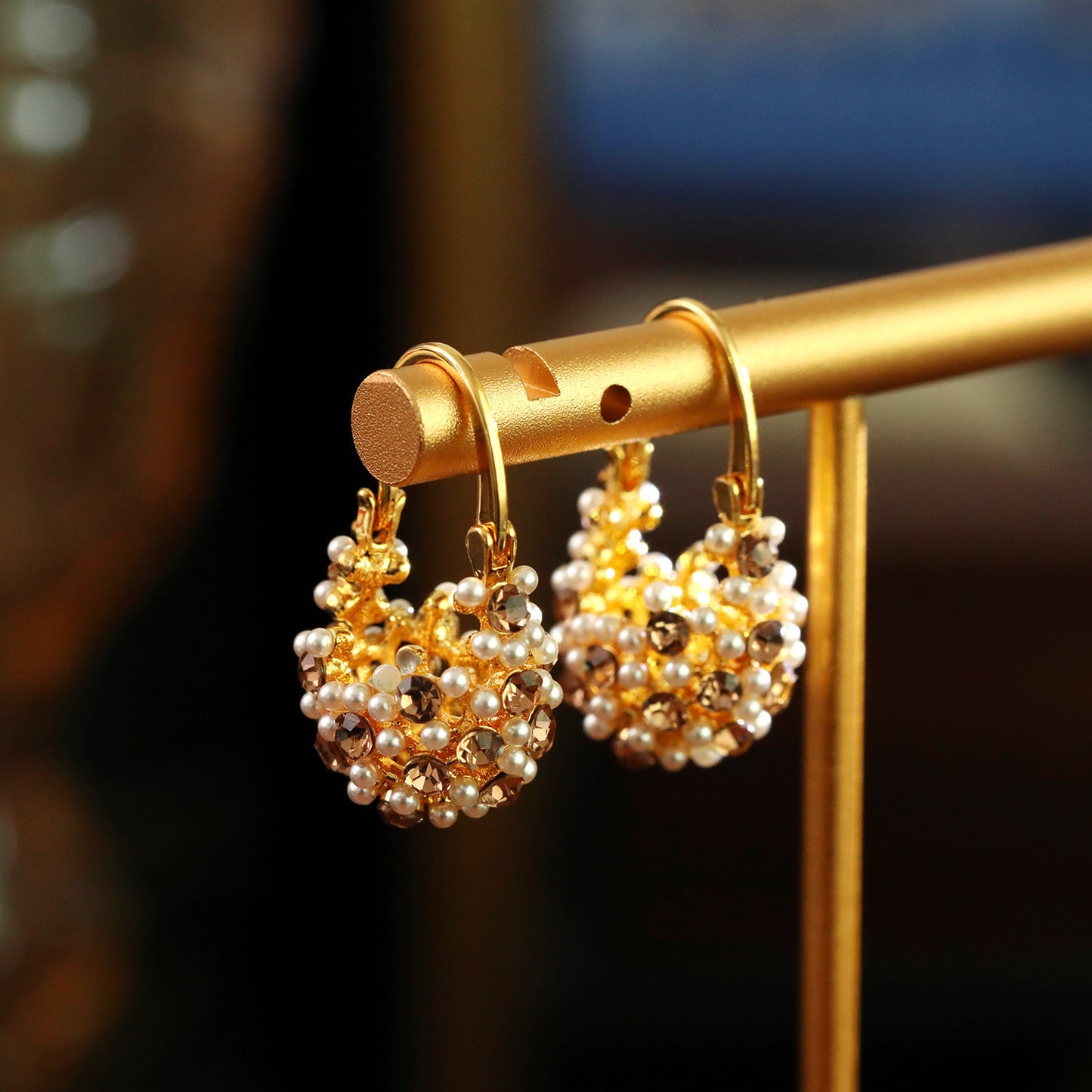 Pearl Flower Basket U-shaped Clip Exquisite Ear Buckle