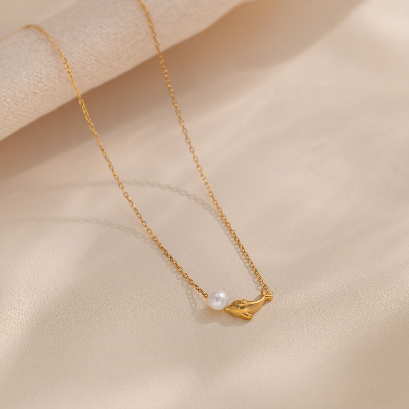 Little Dolphin Pearl Mini Whale Titanium Steel Female Niche Necklace