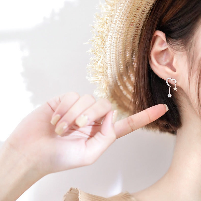Needle French Style Vintage Pearl Hollow Rose Tide Super Stud Earrings
