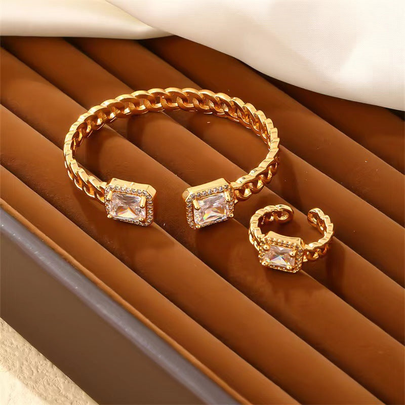 Retro Affordable Luxury Stylish Opening Round Bracelet