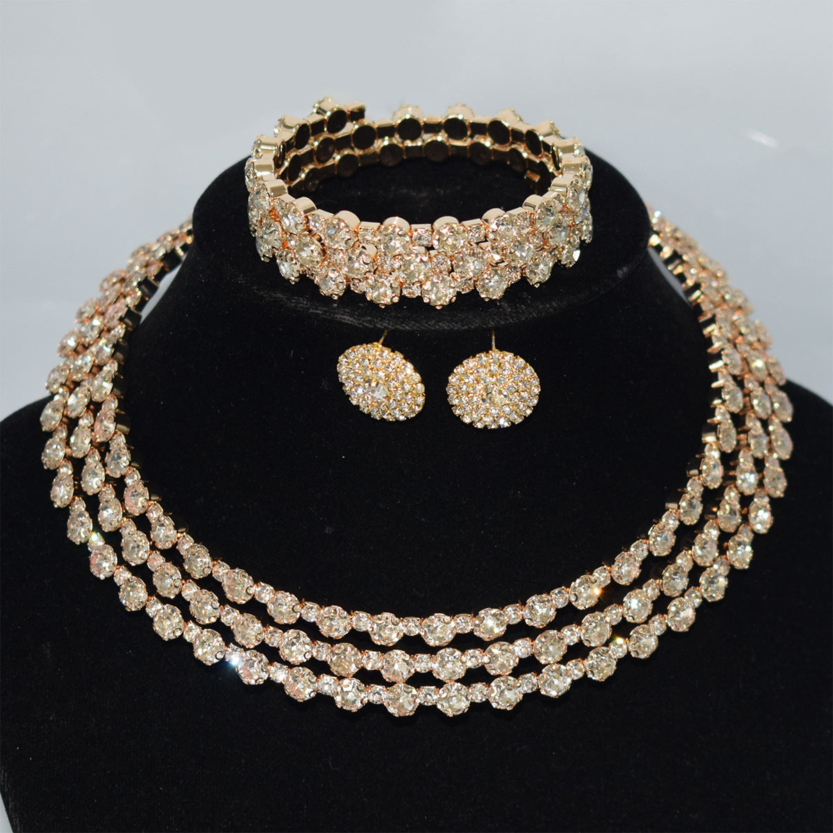 Cool Fashion Rhinestone Collar Bridal Short Bracelets
