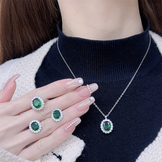 Women's Clavicle Emerald Chain Sterling Sier Gemstone Inlaid Zircon Jewelry Set