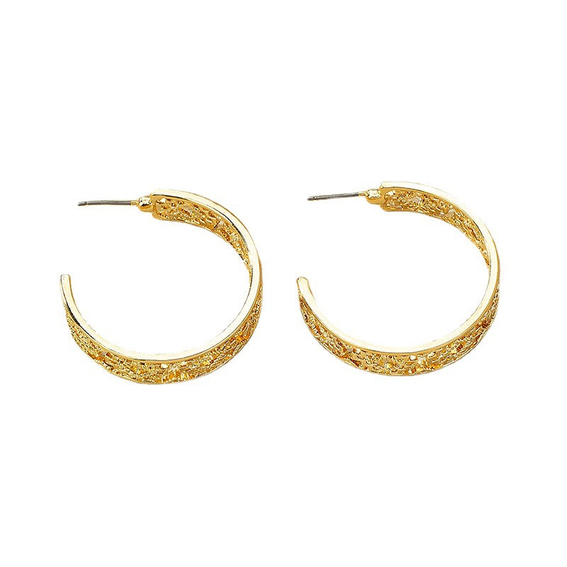 Women's Trendy High-grade Fashion Texture Shaped Hollow Eardrop Earrings
