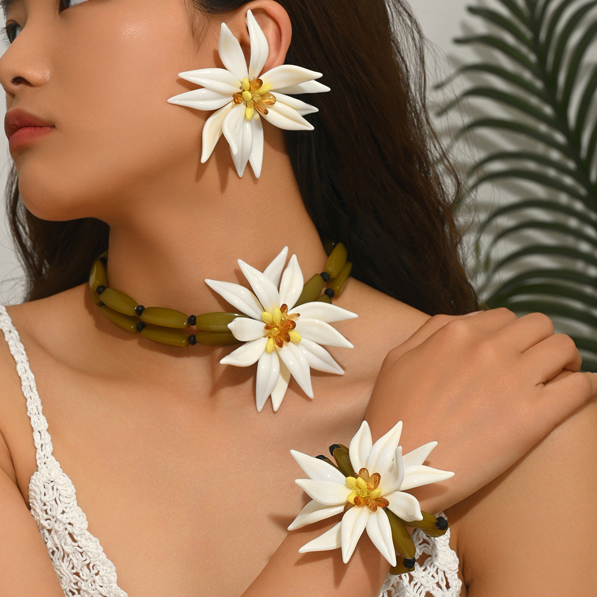 Women's Super Fairy Flowers Woven Design Niche Jewelry Set
