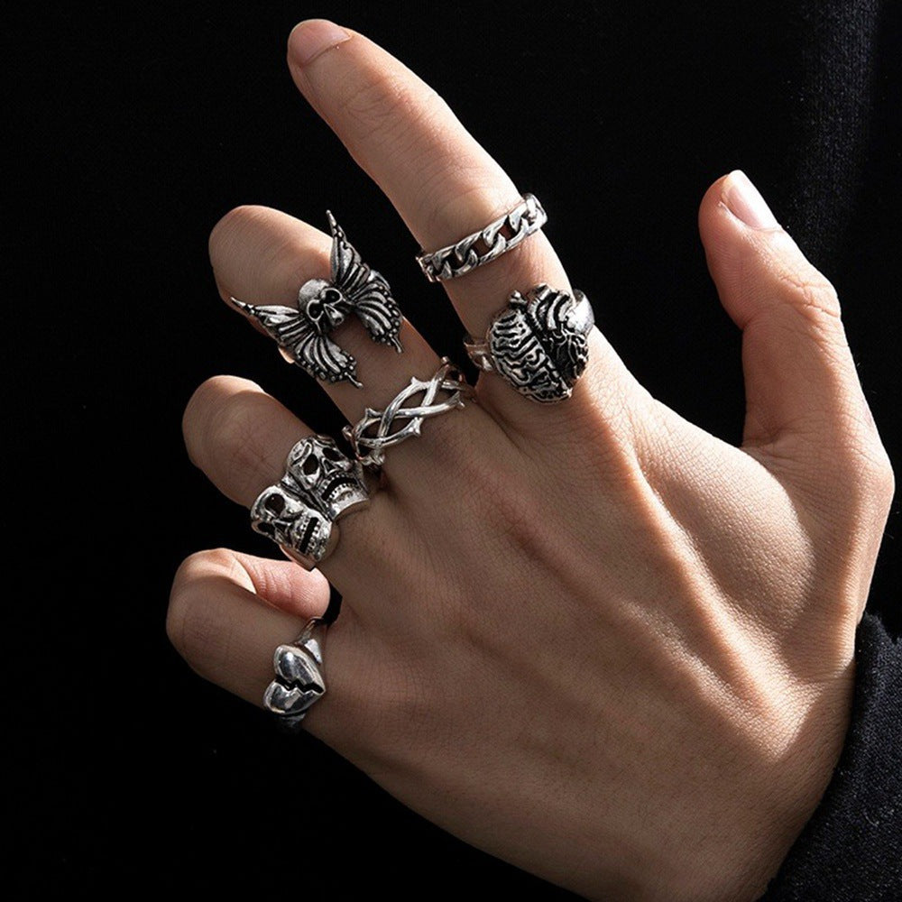 Clearance Vintage Creative Heart Hollow Butterfly Rings