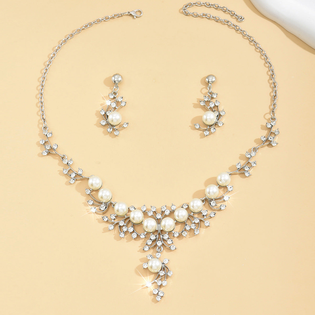 Alloy Suit Female Light Luxury Minority Bride Formal Dress Clavicle Jewelry Set
