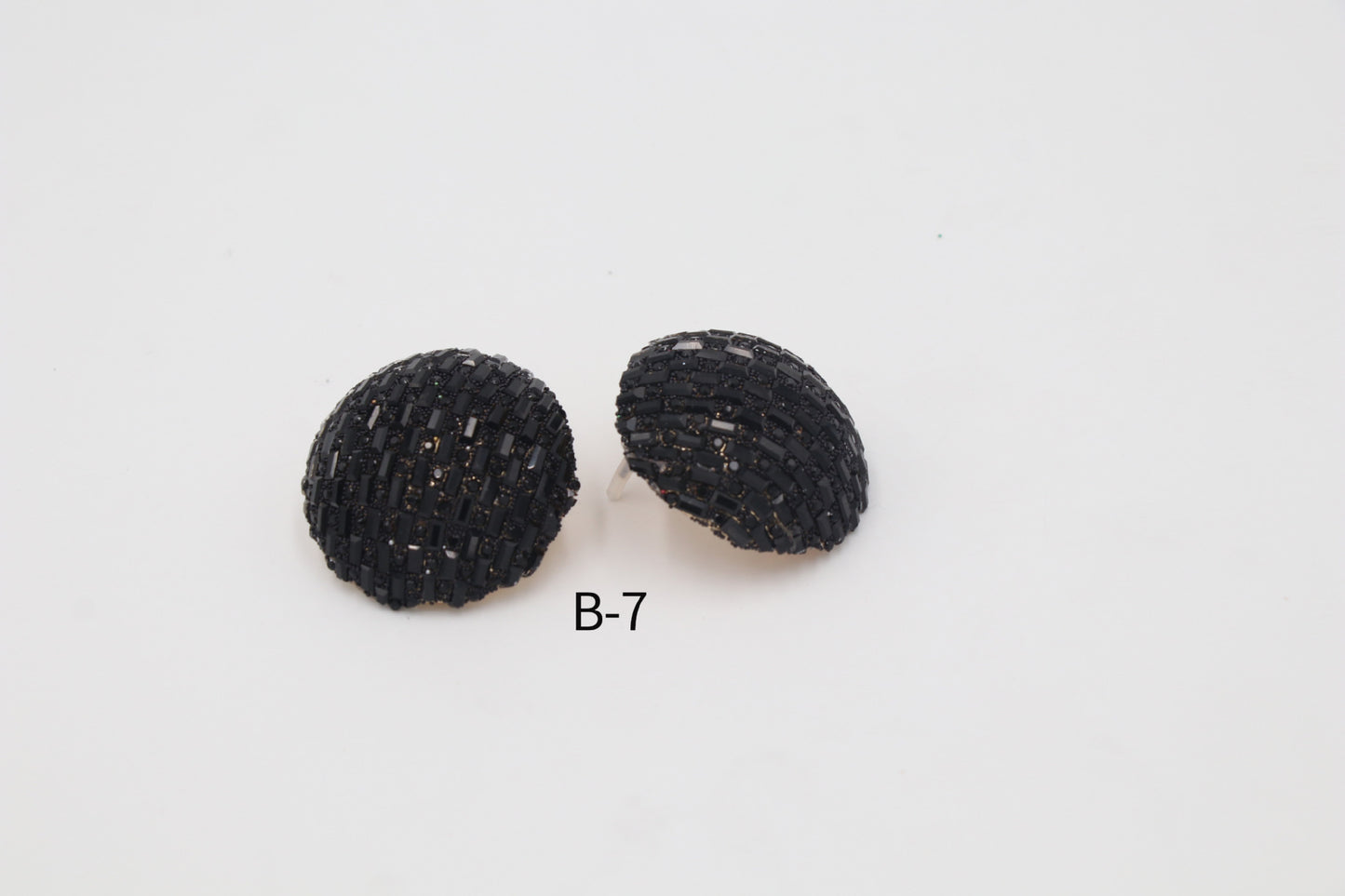 Circle Metal Button Ear Elegant Generous Earrings