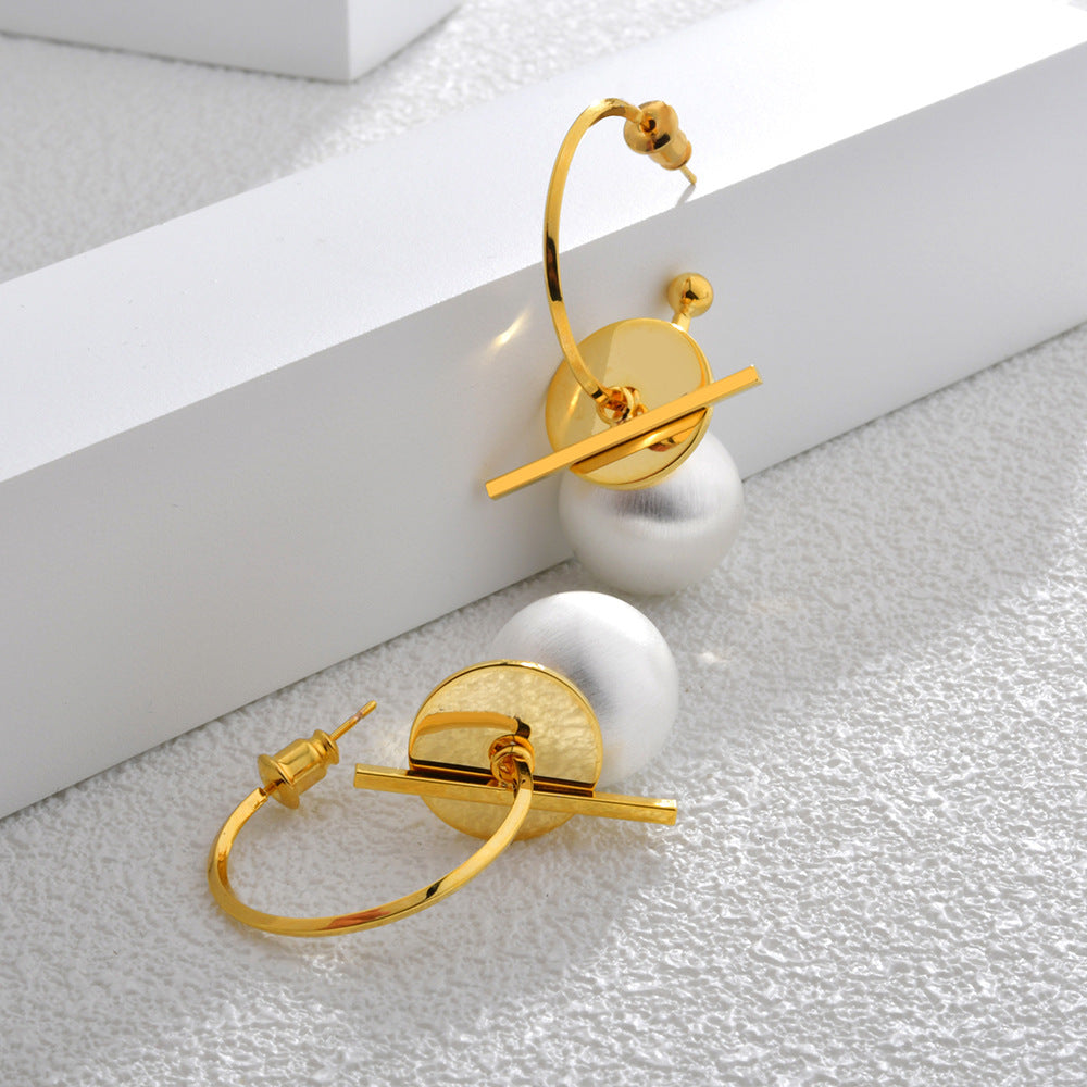 Women's Niche Design Contrast Color Brushed Ball Eardrops High-key Dignified Stud Earrings