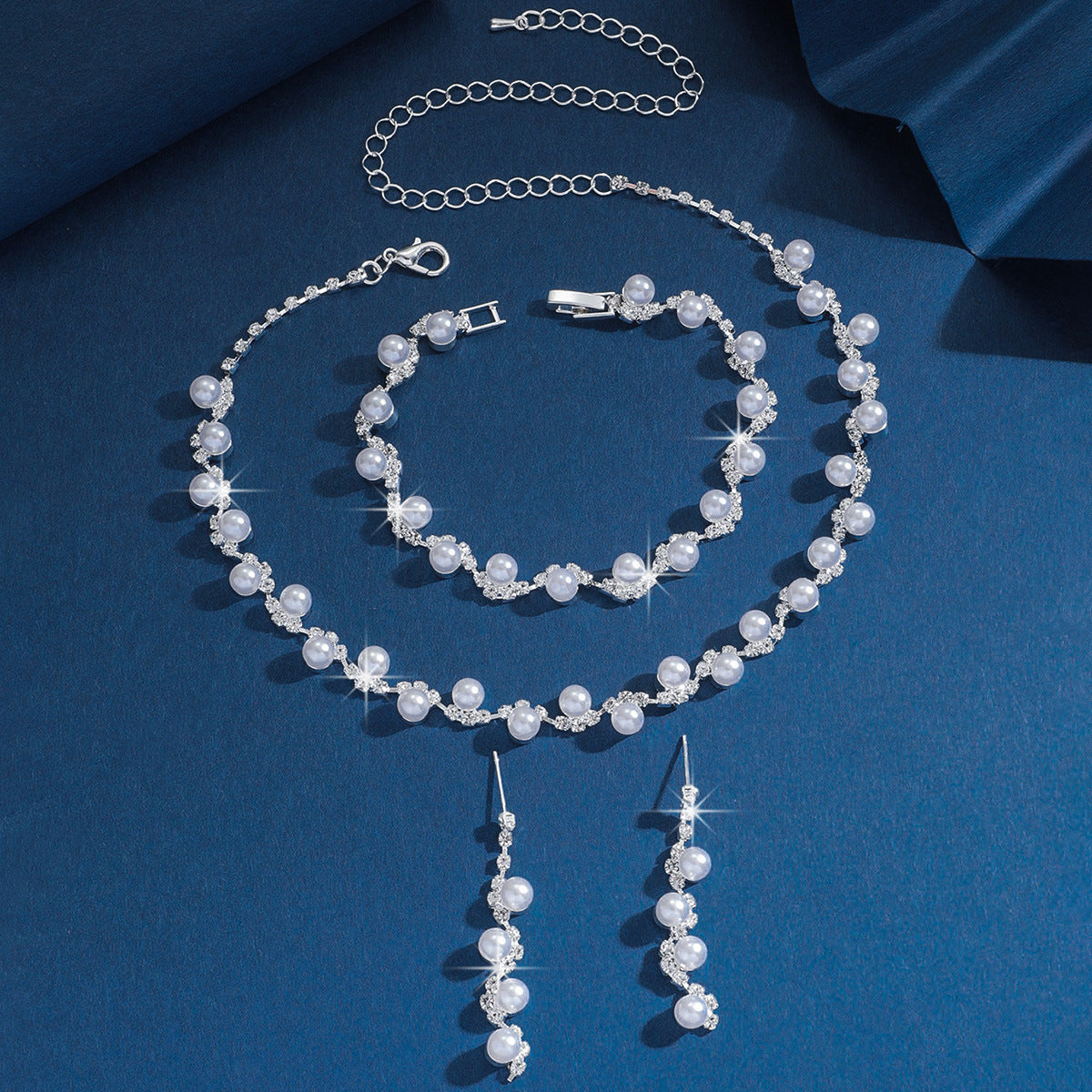 Beautiful Bridal Three-piece Wedding Evening Dress Jewelry Set