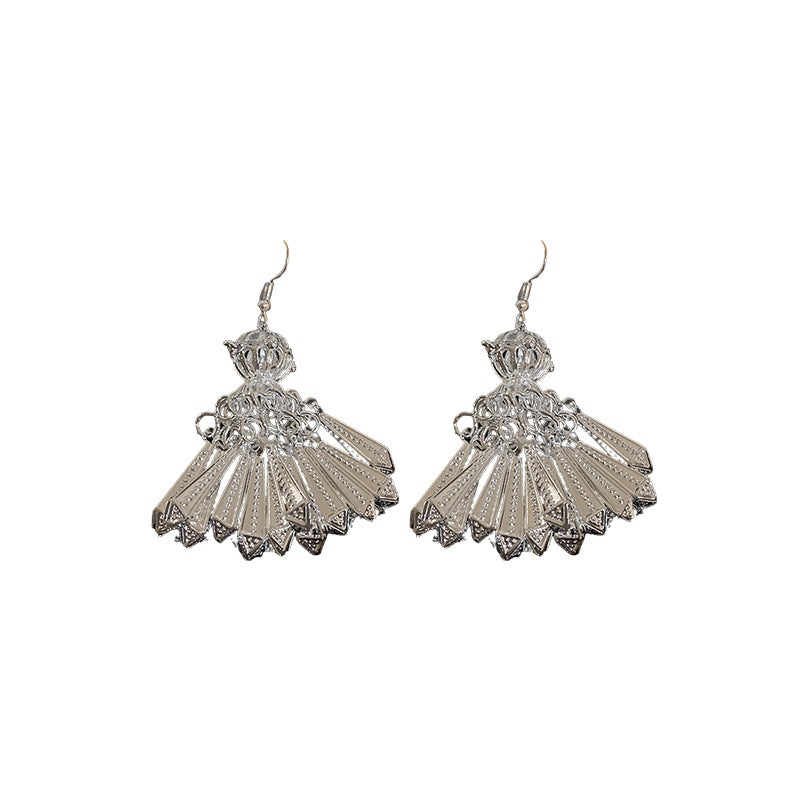 Style Sier fleur carillons éoliens gland boucles d'oreilles gracieuses