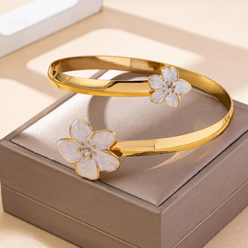 Pleated Flower Pattern Open Fashion Refined Bracelet