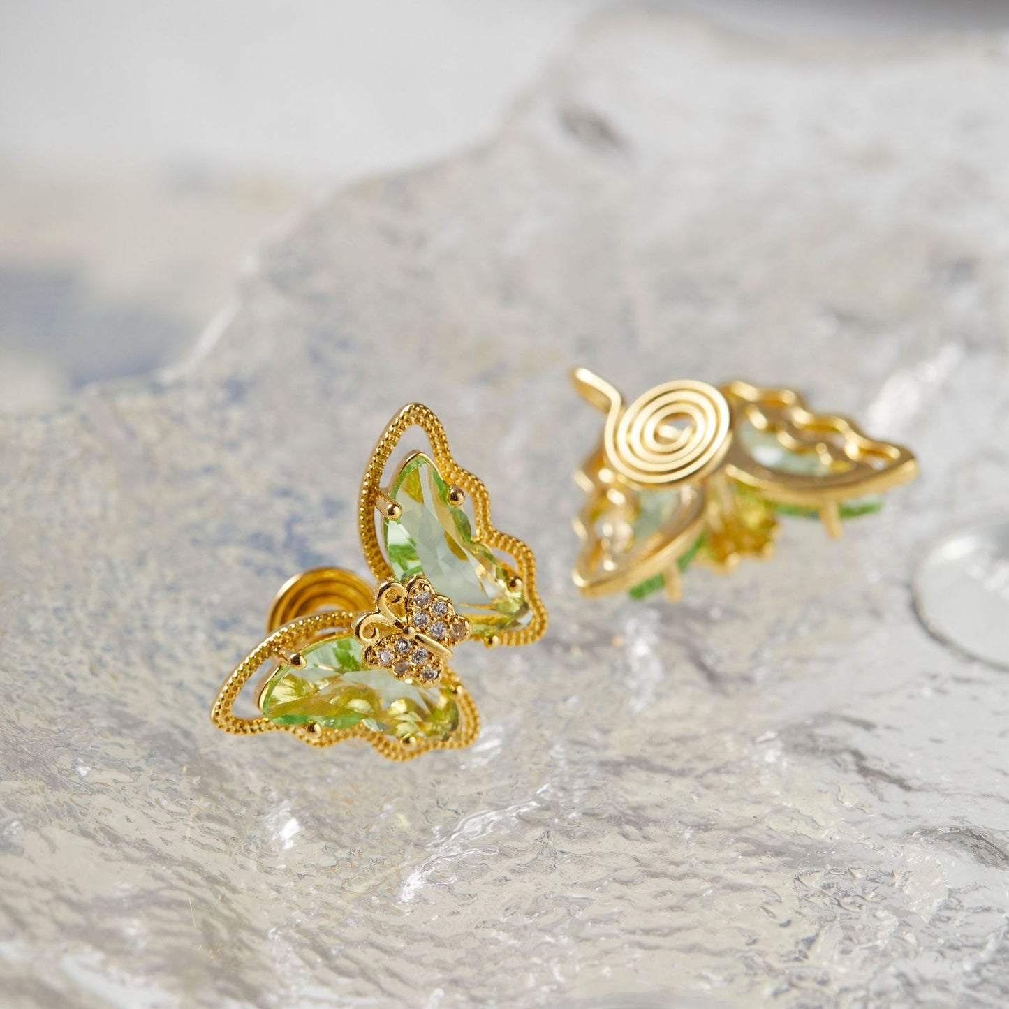 Tea Summer Fresh Grass Green Butterfly Zircon Female Earrings