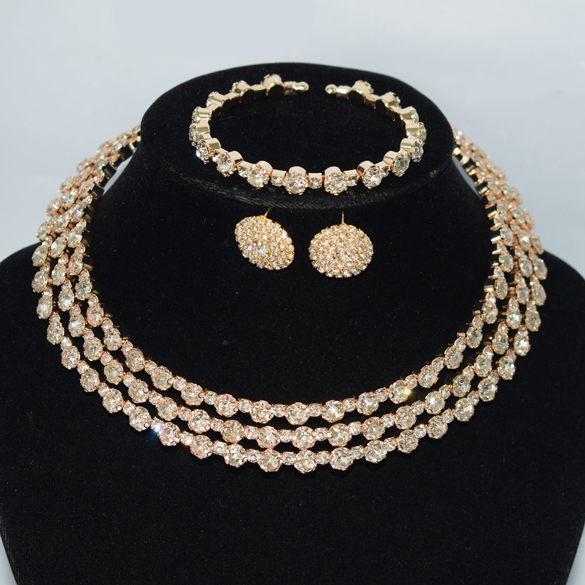 Cool Fashion Rhinestone Collar Bridal Short Bracelets