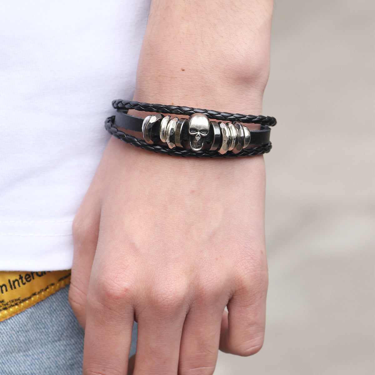 Männer Persönlichkeit Vintage Metall Punk Schädel Rinder Armbänder