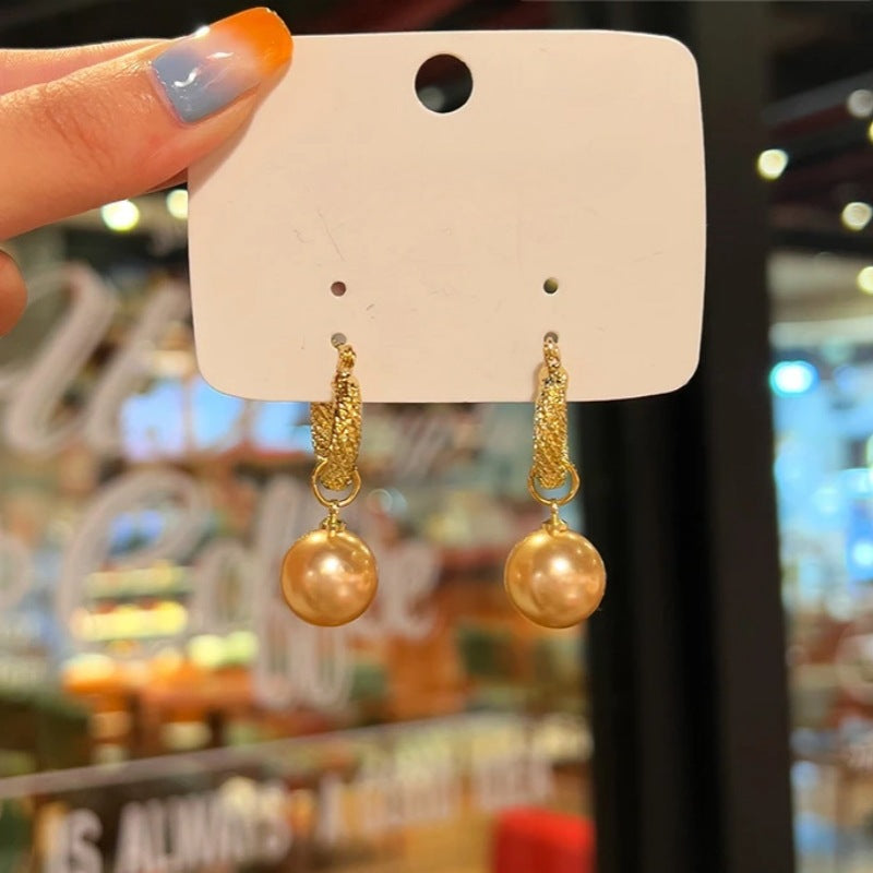 Women's Simple Graceful Love Heart Peach Ear Earrings